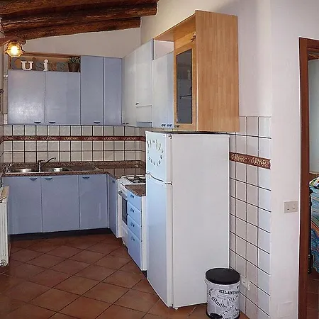 Sleeps 4 Wifi