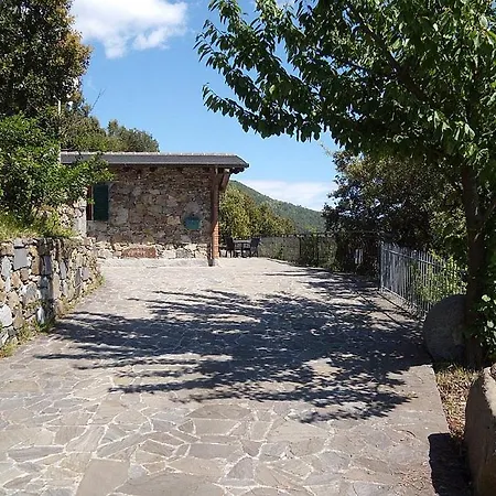 Sleeps 4 Wifi Vernazza